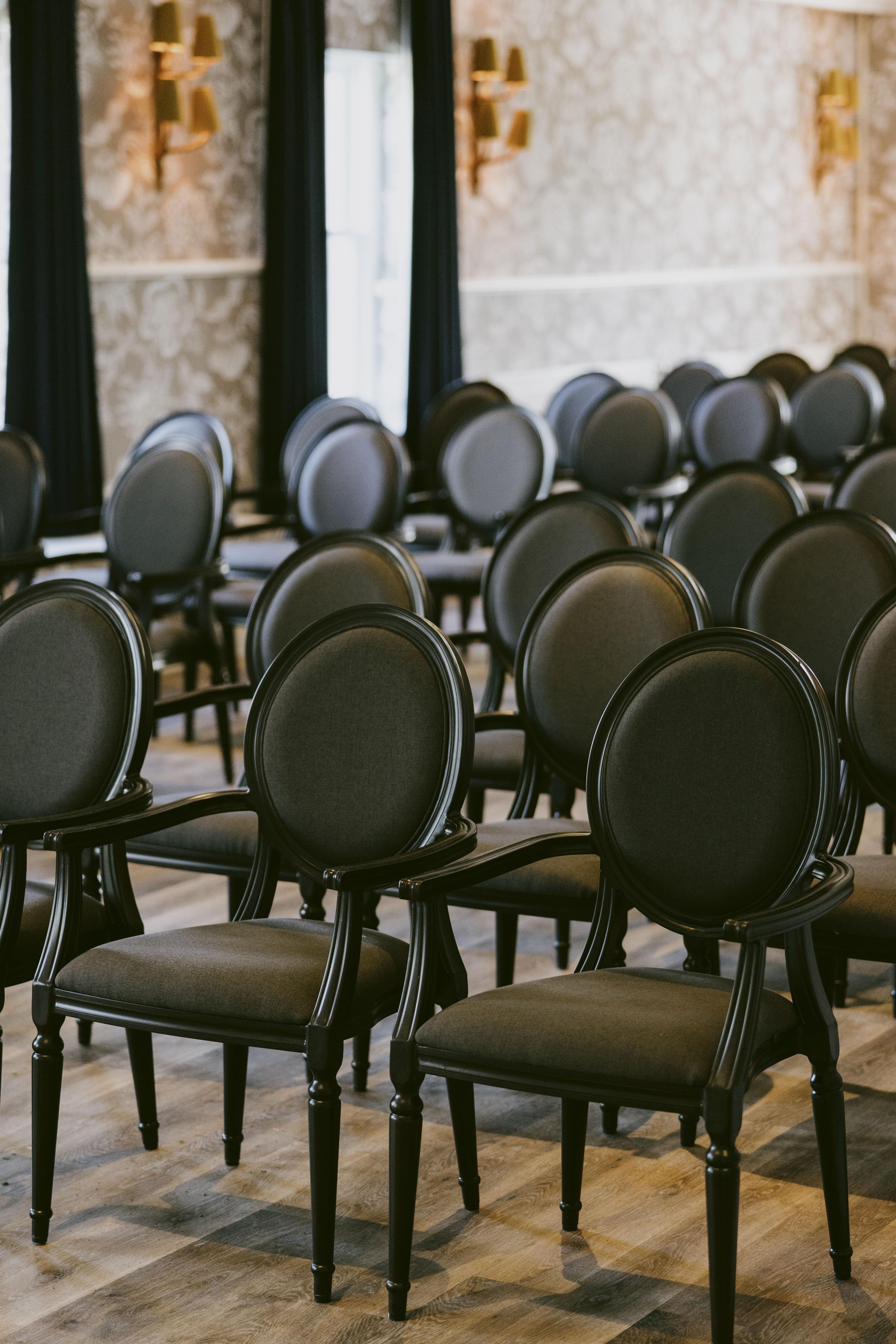 Marine Troon Hotel Luaran gambar Banquet chairs